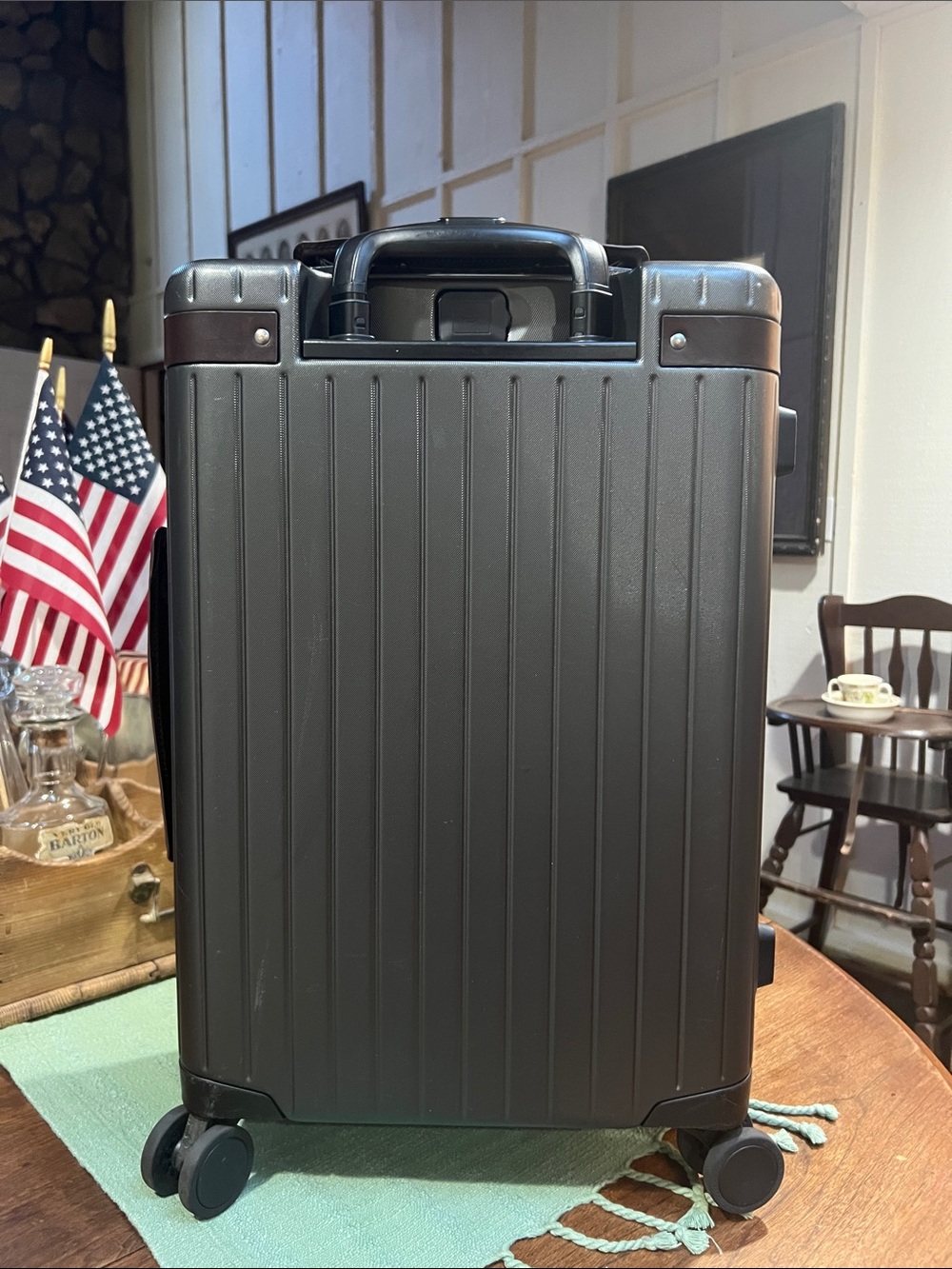 Carl Friedrik Carry-on X Luggage - Picture 8 of 15